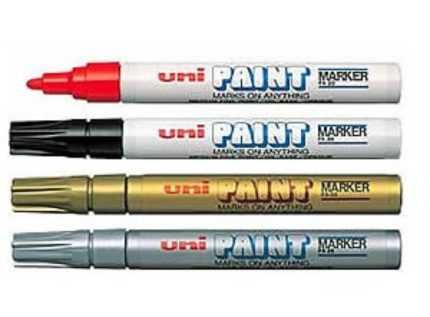 Bút sơn Uni Paint PX 21