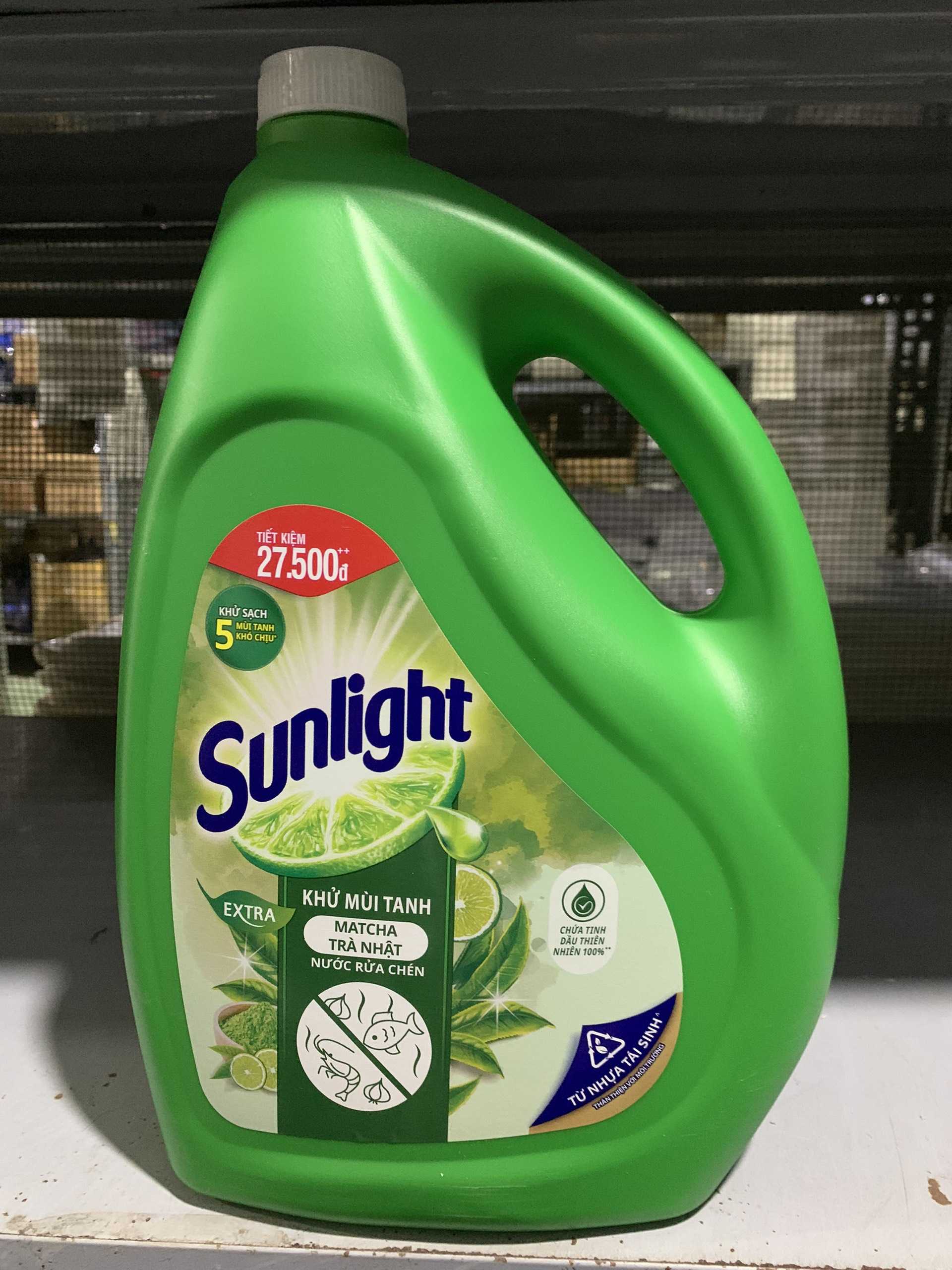 Nước rửa chén Sunlight can 3,6kg – trà xanh Nước rửa chén Sunlight can 3,6kg – trà xanh